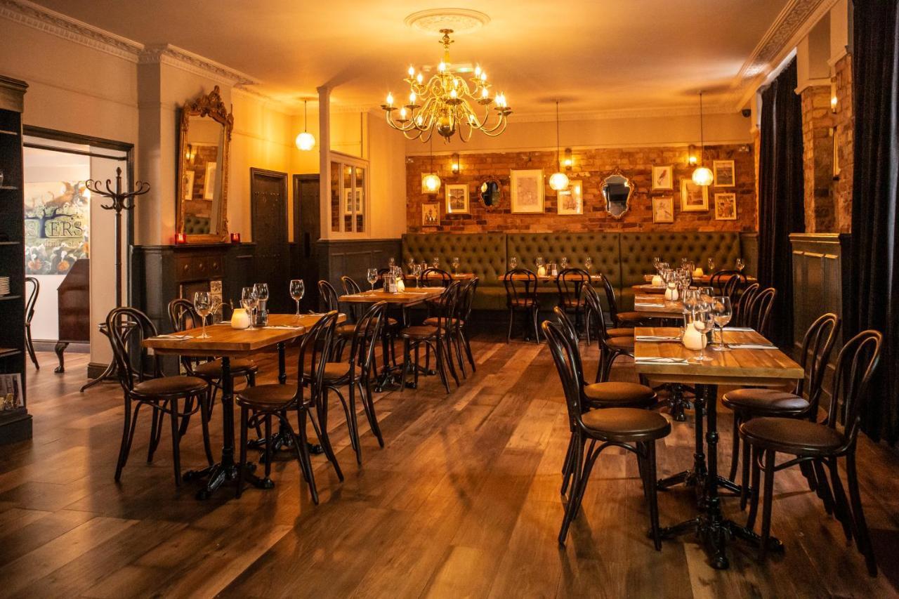 The Foresters Arms Кингстон на Темзе Экстерьер фото