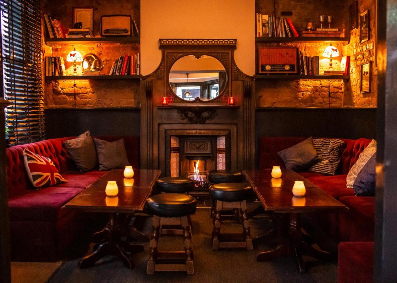 The Foresters Arms Кингстон на Темзе Экстерьер фото